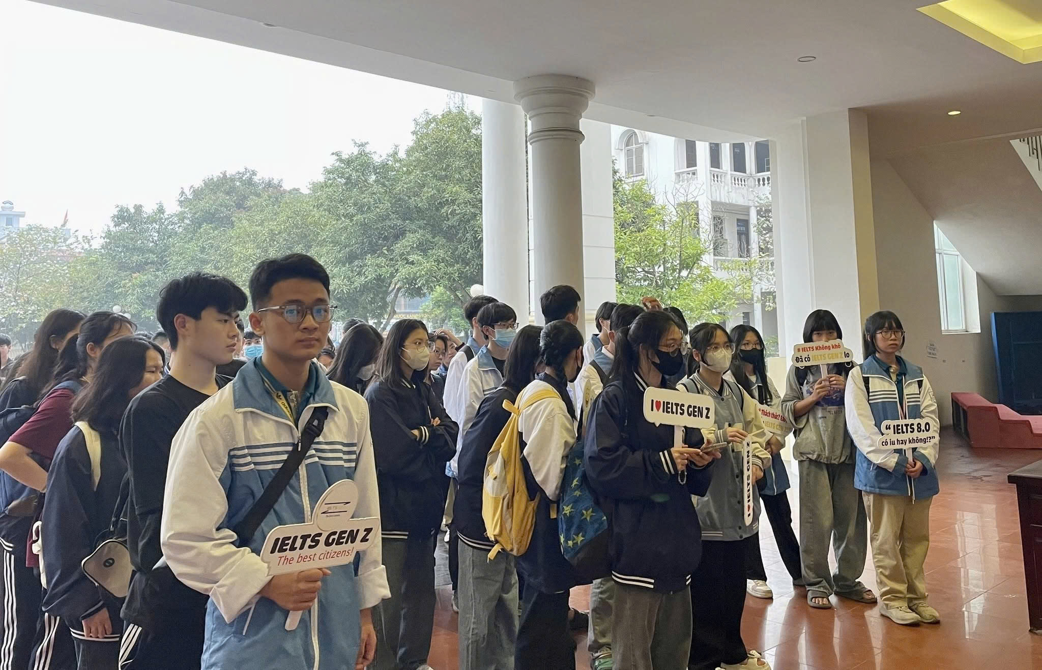 Một buổi thi thử IELTS cùng IDP: khi phòng thi thật dạy điều mà sách vở không nói