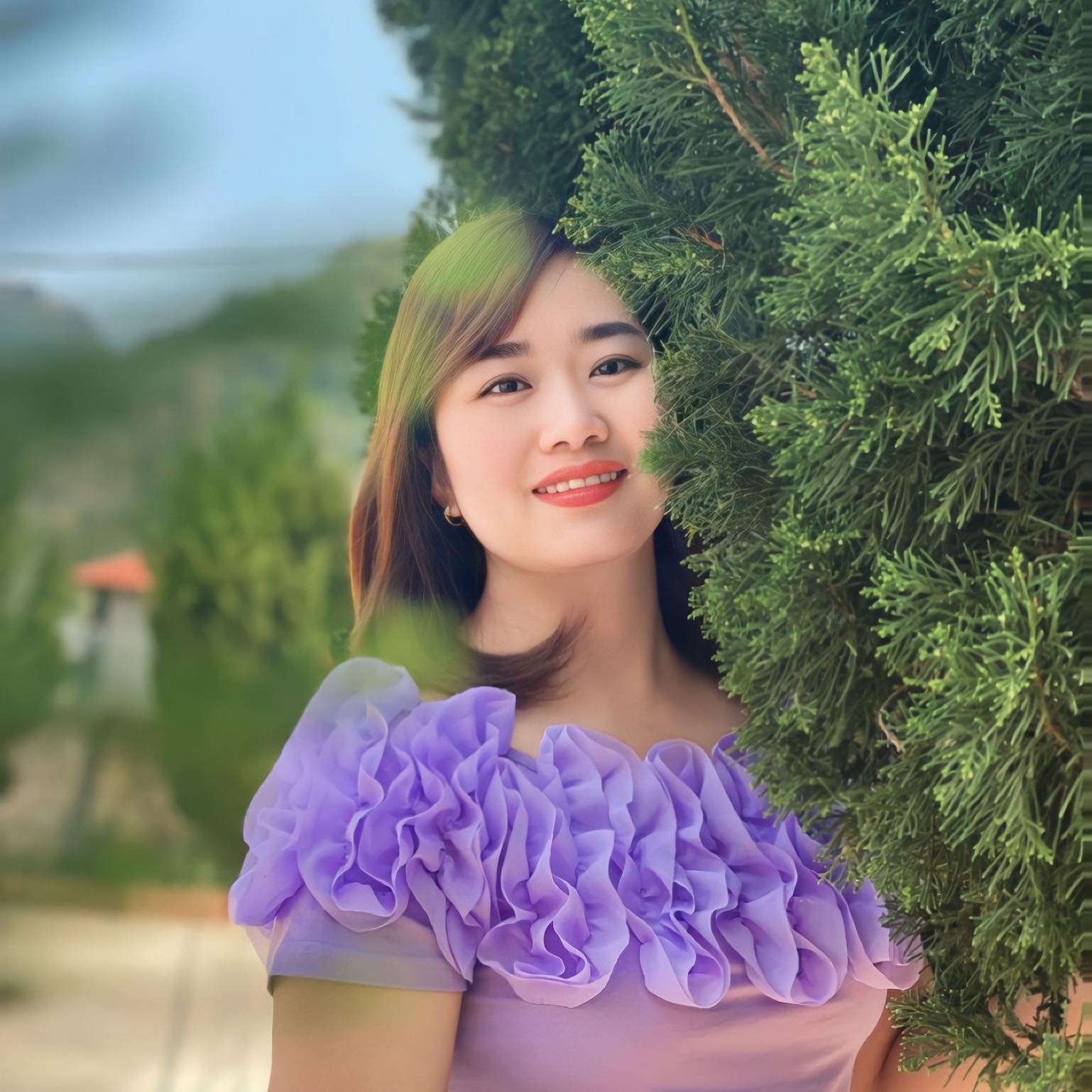 Chị Quỳnh Anh